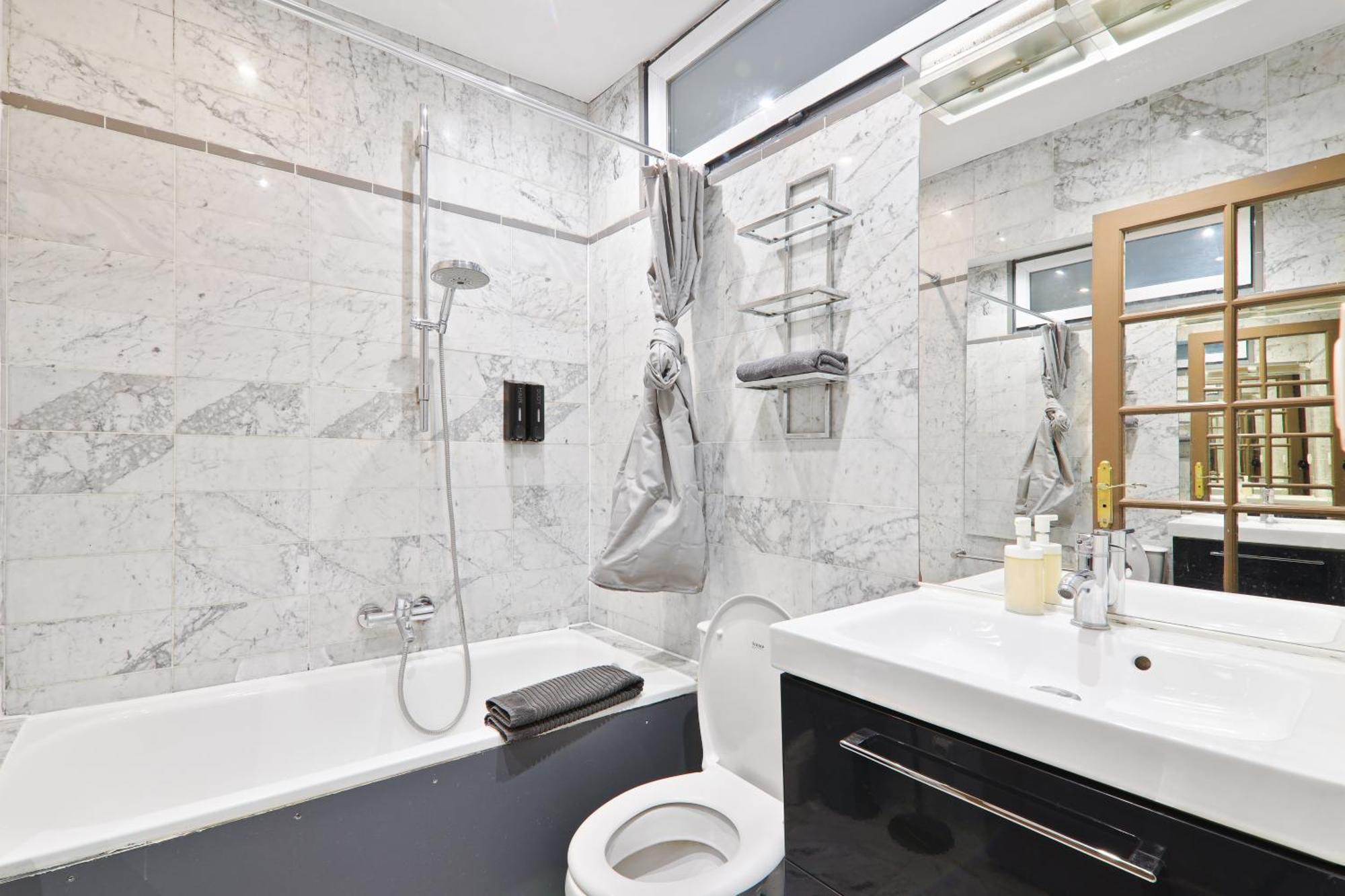 Appartement Quartier Champs-Elysees Free Netflix Párizs Kültér fotó